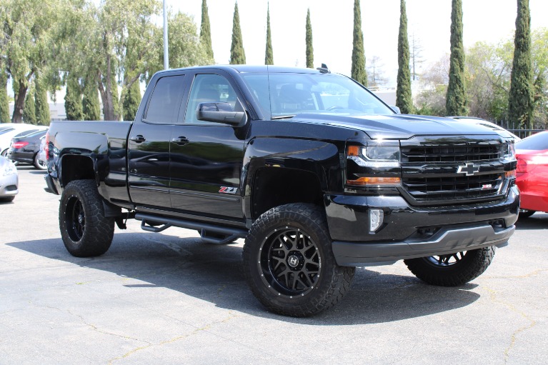 Used 2018 CHEVROLET 1500 EXT CAB LT Z71 for sale $34,995 at Silicon Valley Enthusiast in Campbell CA